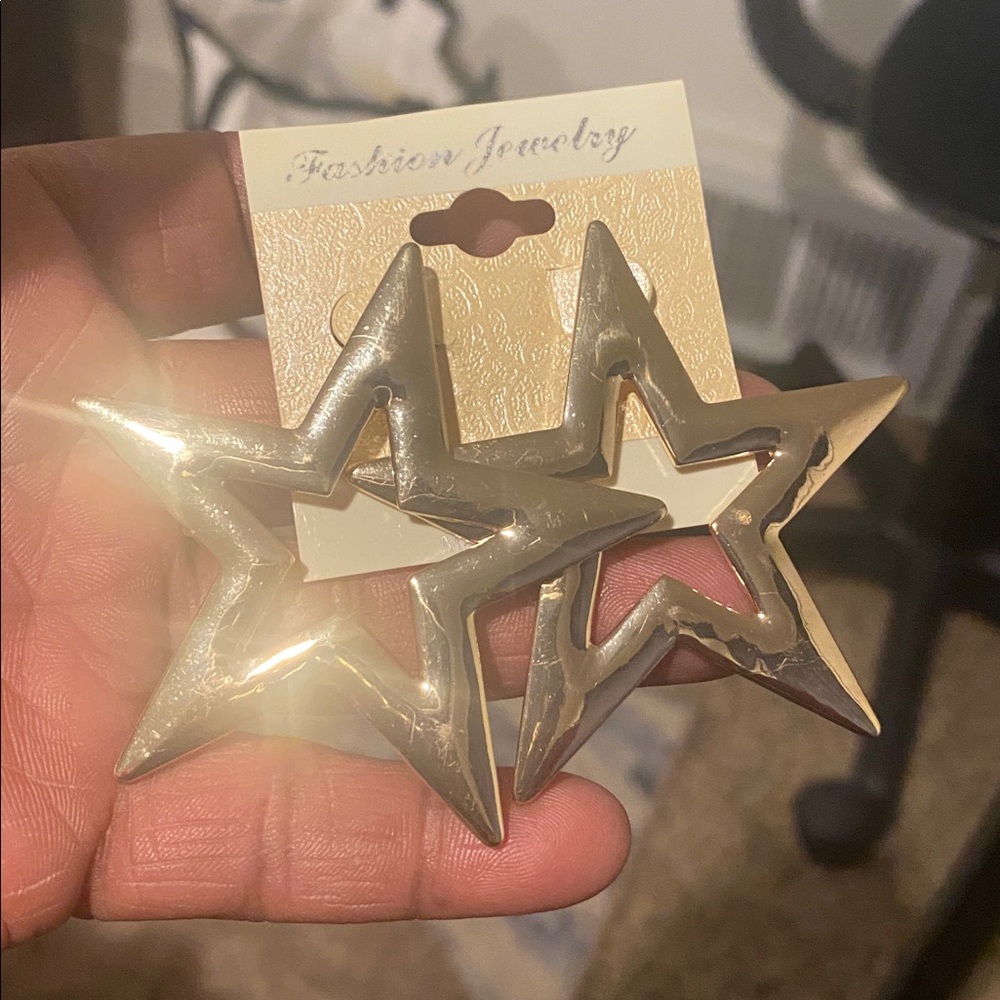 Gold Star Earrings